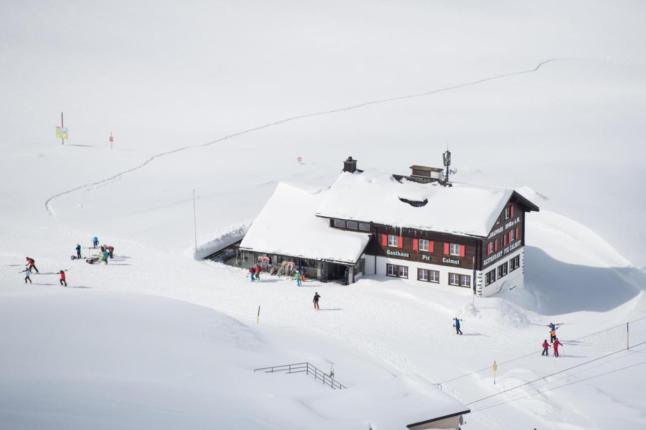 Berggasthaus Piz Calmot Penzion